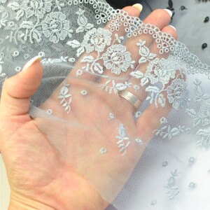 Spitze Tüll bestickt 13cm Vero Grau