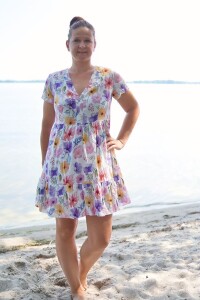 Papierschnittmuster Fadenkäfer Damen Kleid Valentina