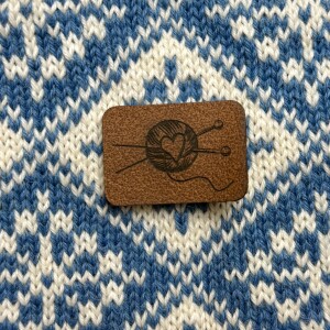 Label Aufnäher Kunstleder Stricklabel Wollknäul