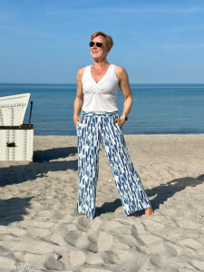 Viskose Webware Akita Blaue Streifen