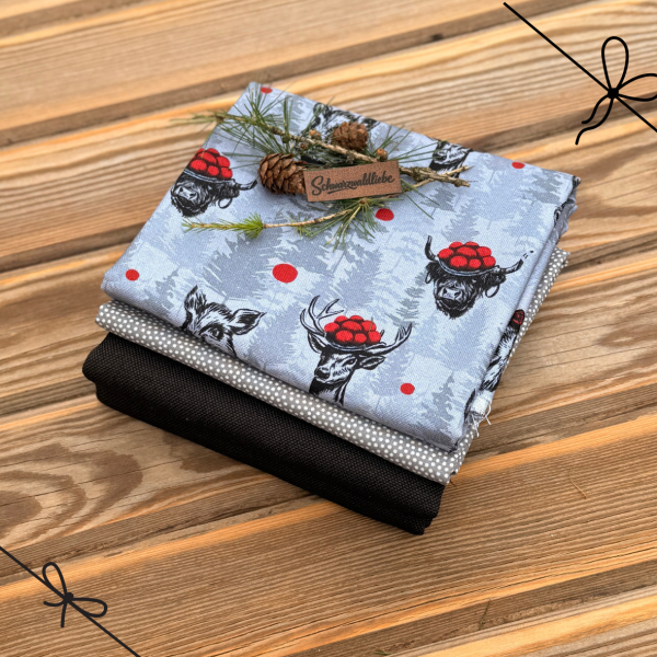 Canvas Fancy Bollen Detailansicht Schwarzwald Eigenproduktion Bollenhut